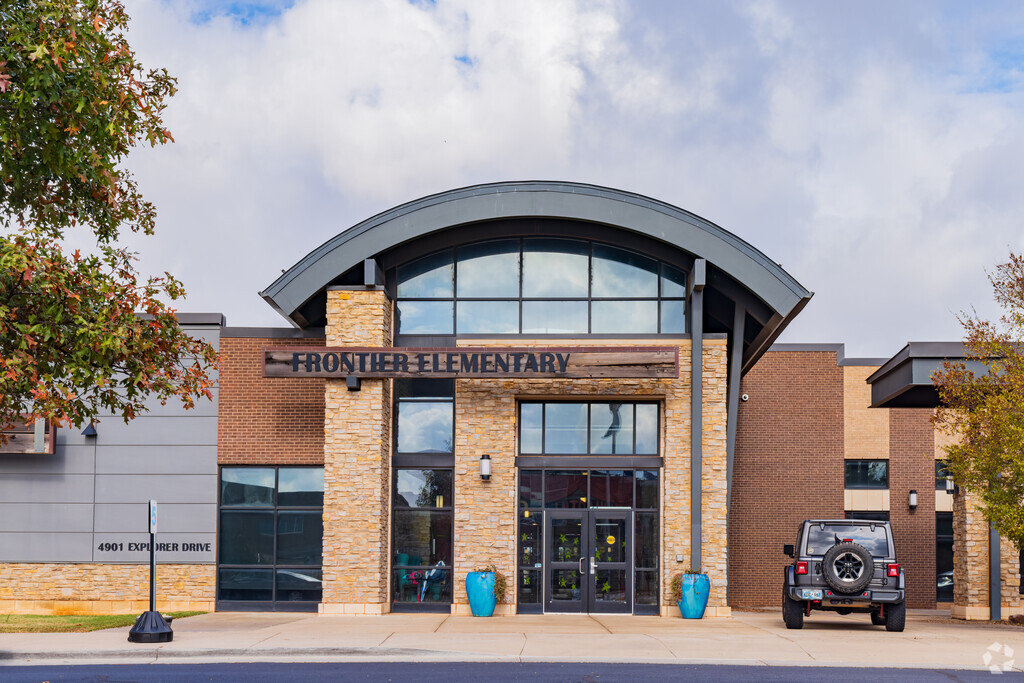 Frontier Elementary provides education in the neighborhood of Deer Creek.