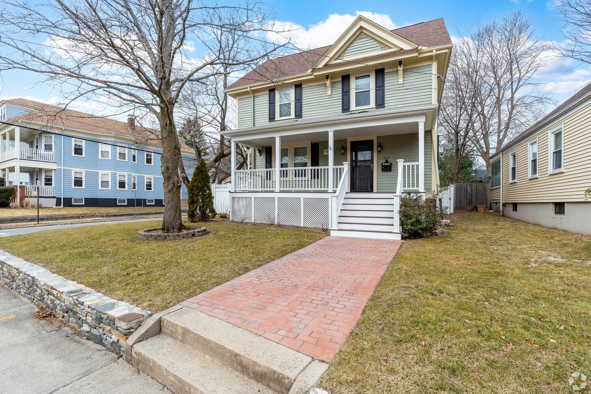 Home in Elmhurst, Providence, RI