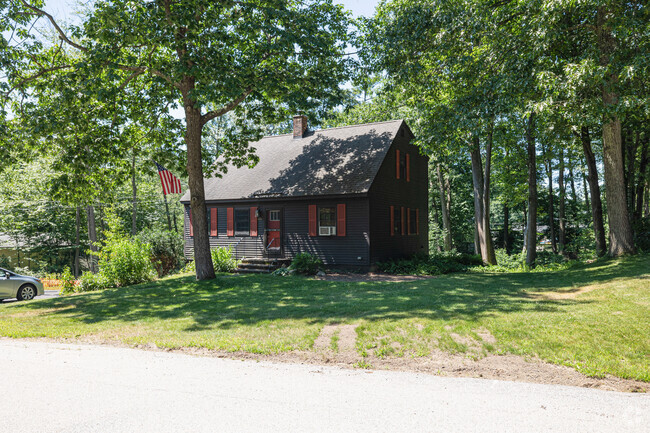 Homes are placed on very private lands.