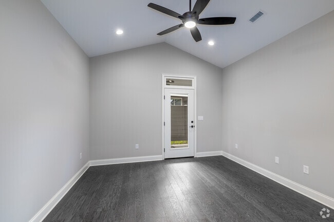 820 Wynnshire Dr unit 37331068, Hickory, NC 28601 - photo 7