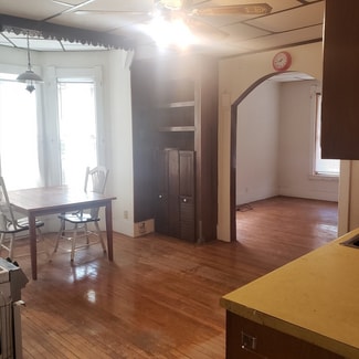 213 Lincoln St Unit 1F, Worcester, MA 01605