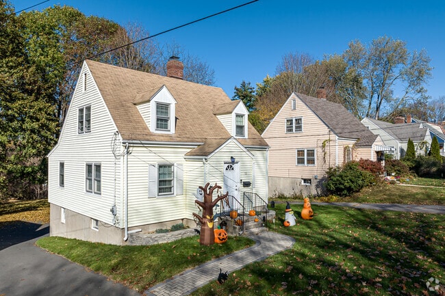 Single-family homes in West End Bristol are typically capes or small ranches.