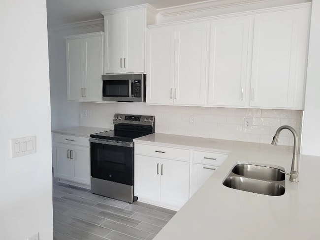 23819 Collina Way unit 104, Port Charlotte, FL 33980 - photo 5