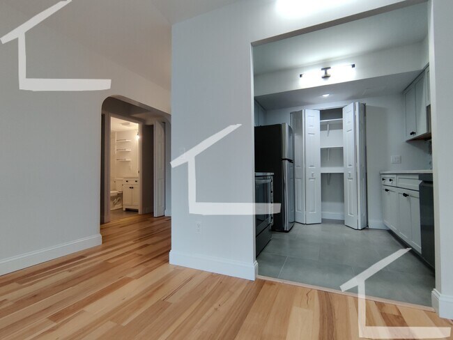 1731 Beacon St unit 203, Brookline, MA 02445 - photo 4
