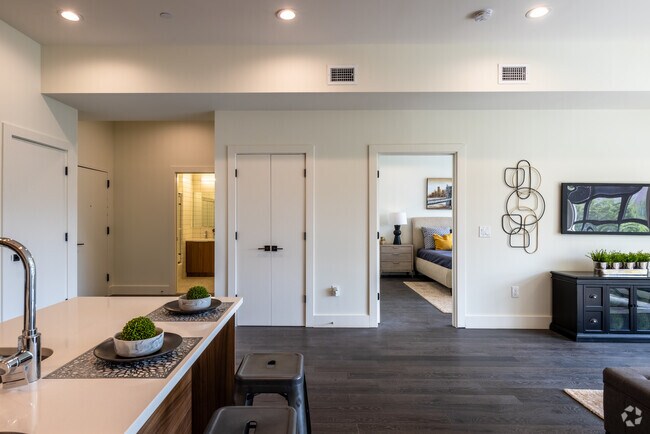 Frontier Flats, Plainfield, NJ 07060 - photo 4