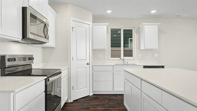 9708 W 5th Place, Kennewick, WA 99336 - photo 7