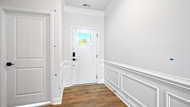 1911 Crumhorn Ave, Boiling Springs, SC 29316 - photo 3