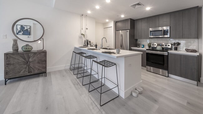 Envy Pompano Beach, Pompano Beach, FL 33060 - photo 4