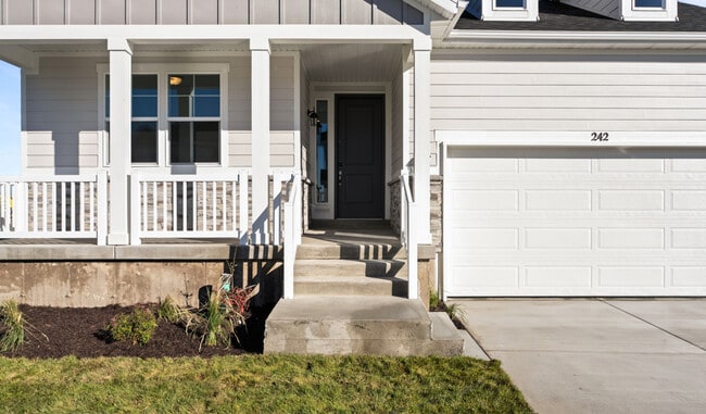 242 W 825 S, Willard, UT 84340 - photo 3