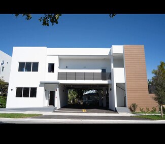 500 Foster Rd, Hallandale Beach, FL 33009