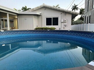 1020 Hollywood Blvd, Hollywood, FL 33019