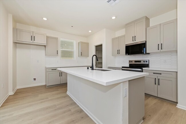 30584 Paul Ln, Winchester, CA 92596 - photo 5