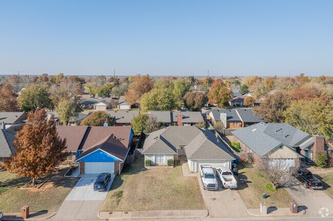 Oak Brook boasts a vast array of large homes, perfect for growing families.