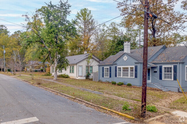 Wood frame homes are in Montevallo.