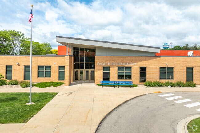 Eagle Point Elementary School in DeForest, WI scores an overall B- rating according to Niche.