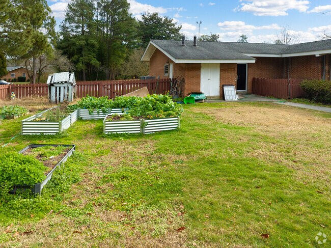 Covenant Christian School is in Williamsburg, VA.