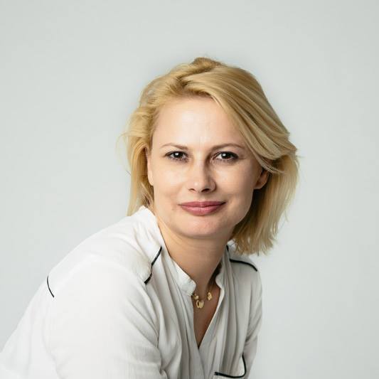 Agent Photo