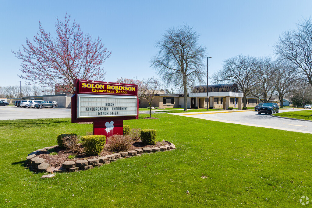 Solon Robinson Elementary is a highly ranked elementary school in Lake County.