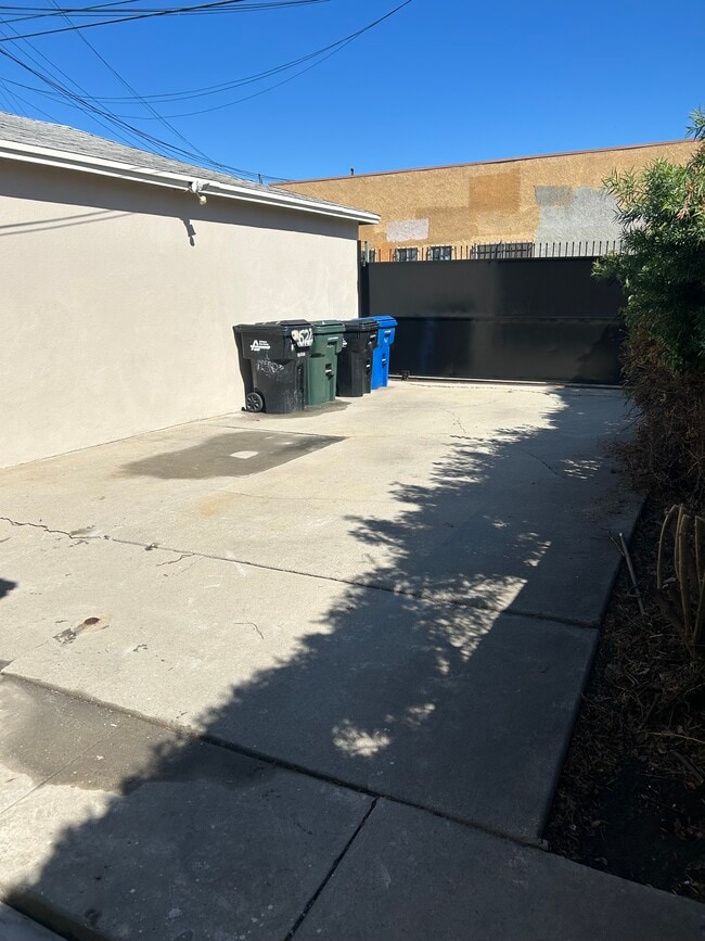 3520 W Via Corona, Montebello, CA 90640 - photo 7