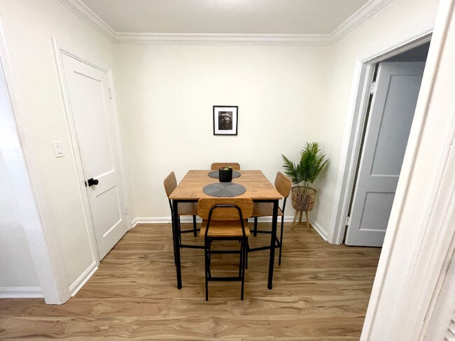 6 W 51st St unit 1, Savannah, GA 31405 - photo 4