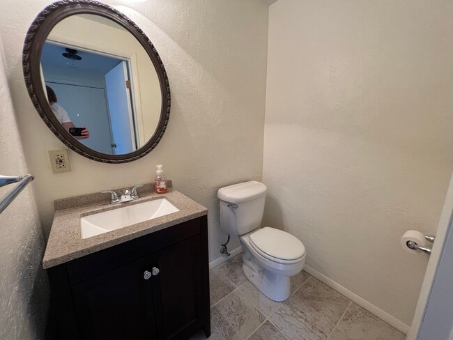 792 Wheatland Cir, Bridgeville, PA 15017 - photo 7