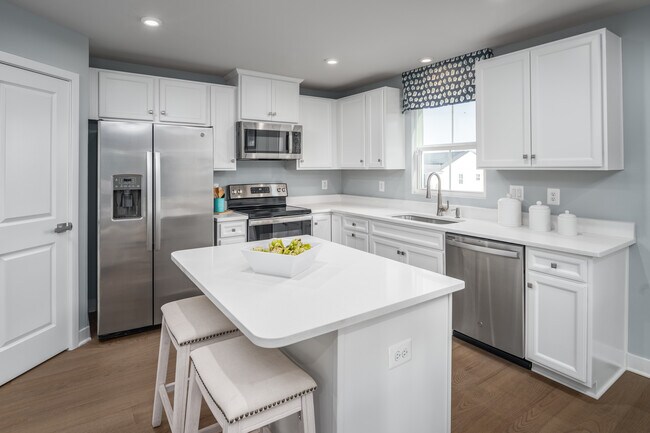 6098 Walden Springs Dr, Fairfield Township, OH 45011 - photo 4