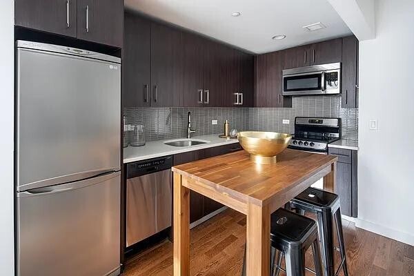 260 W 26th St unit 10-D, New York, NY 10001 - photo 1