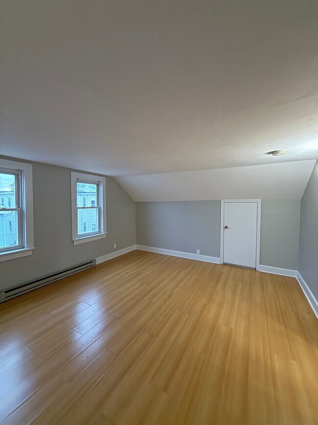 101 Vandewater St unit 3, Providence, RI 02908 - photo 3