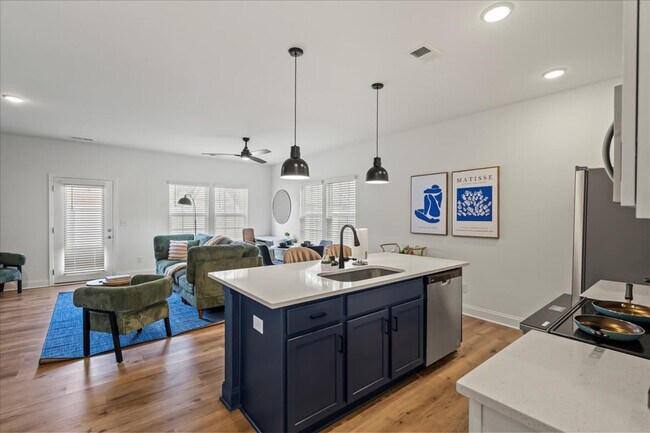 6051 Principal Place unit ID1241749P, Charlotte, NC 28217 - photo 3