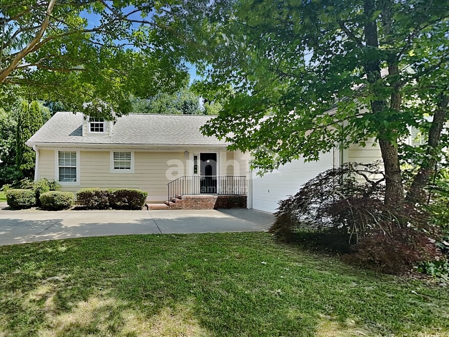 495 Hunnicut Rd SE, Mableton, GA 30126 - photo 1