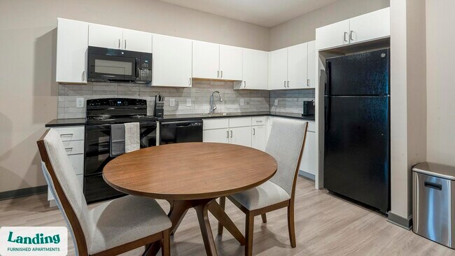 645 N Front St unit 429, Memphis, TN 38107 - photo 5