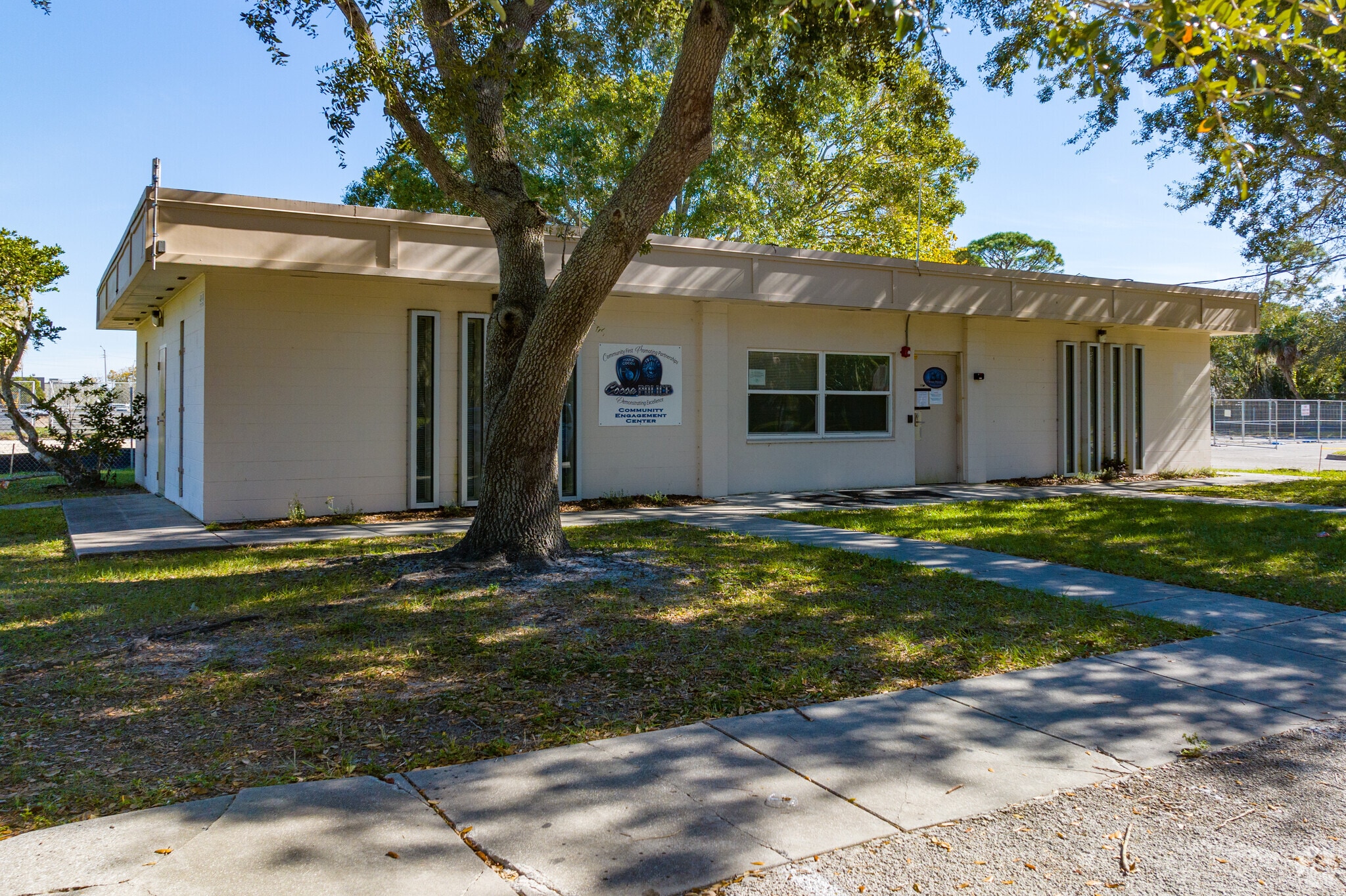 About Cocoa Schools, Demographics, Things to Do