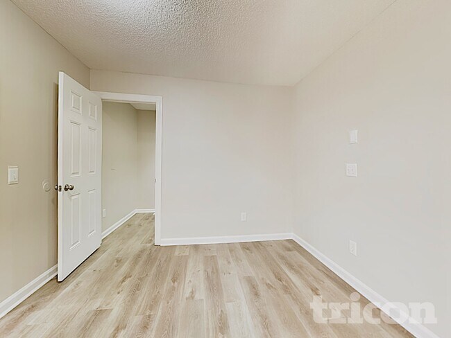 615 Flicker St, Concord, NC 28027 - photo 7