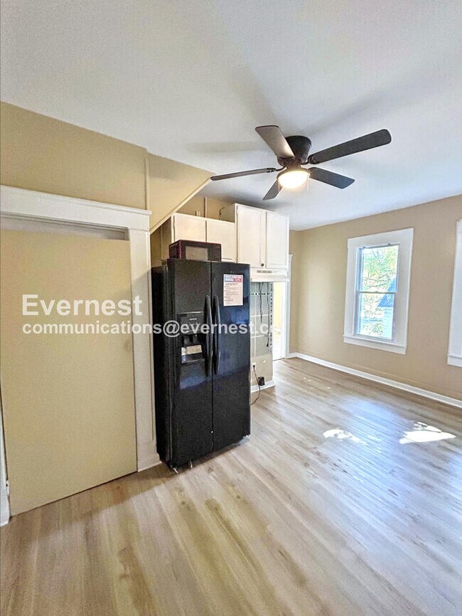 6922 Morgan Ave unit A, Cleveland, OH 44127 - photo 5