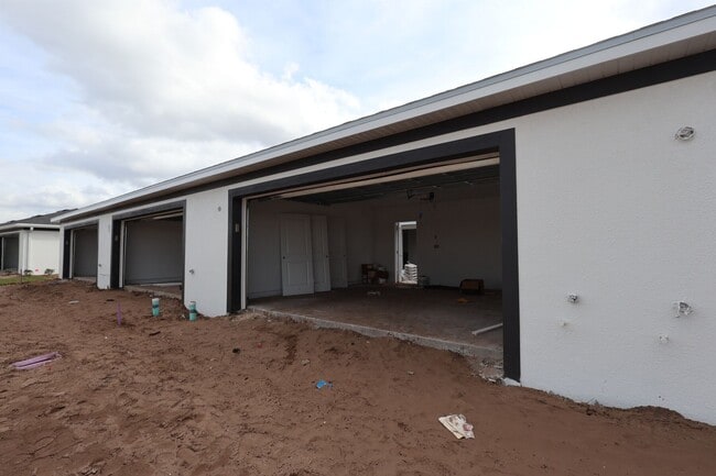 5210 Center Lake Ranch Blvd, Saint Cloud, FL 34771 - photo 3