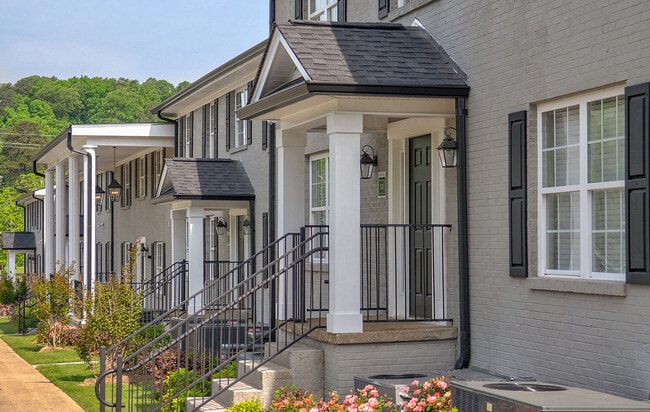 Midtown Square Apartment Homes by Callio Properties, Red Bank, TN 37415 - photo 2