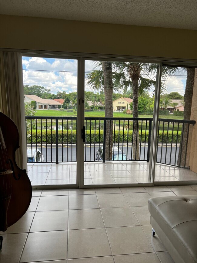 8851 Wiles Rd Unit 205, Coral Springs, FL 33067