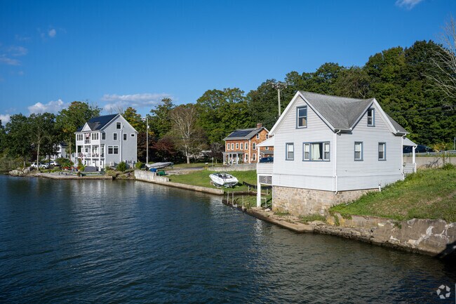 Waterside living is common in East Lyme.