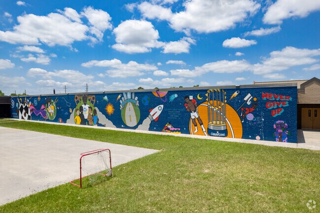 Wilson Intermediate School: Personalized education for academic excellence and holistic growth.