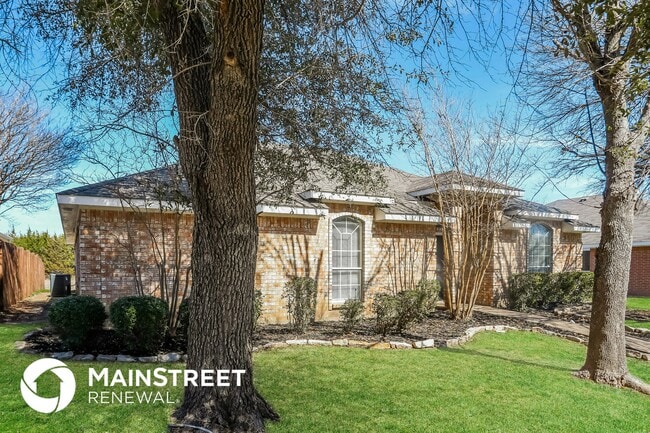 1017 Glencrest Dr, Cedar Hill, TX 75104 - photo 3