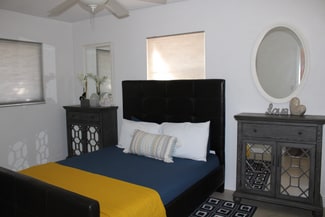 5551 SW 36th St, West Park, FL 33023