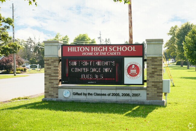 Welcome to Hilton High School.