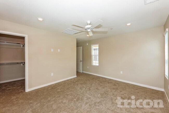 29379 Walnut Tree Way, Winchester, CA 92596 - photo 7