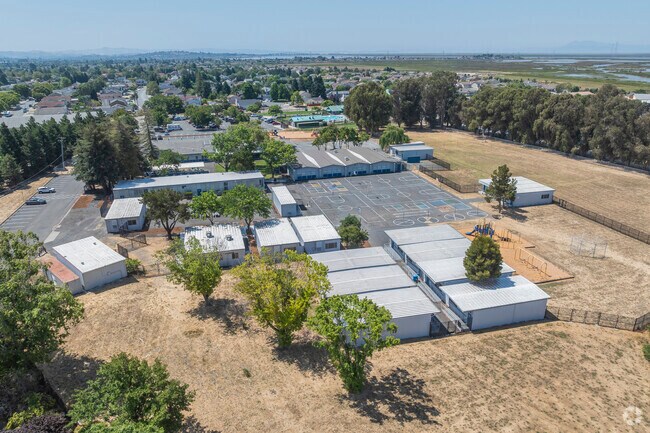 Donaldson Way Elementary School strives to provide a rigorous and engaging school experience.