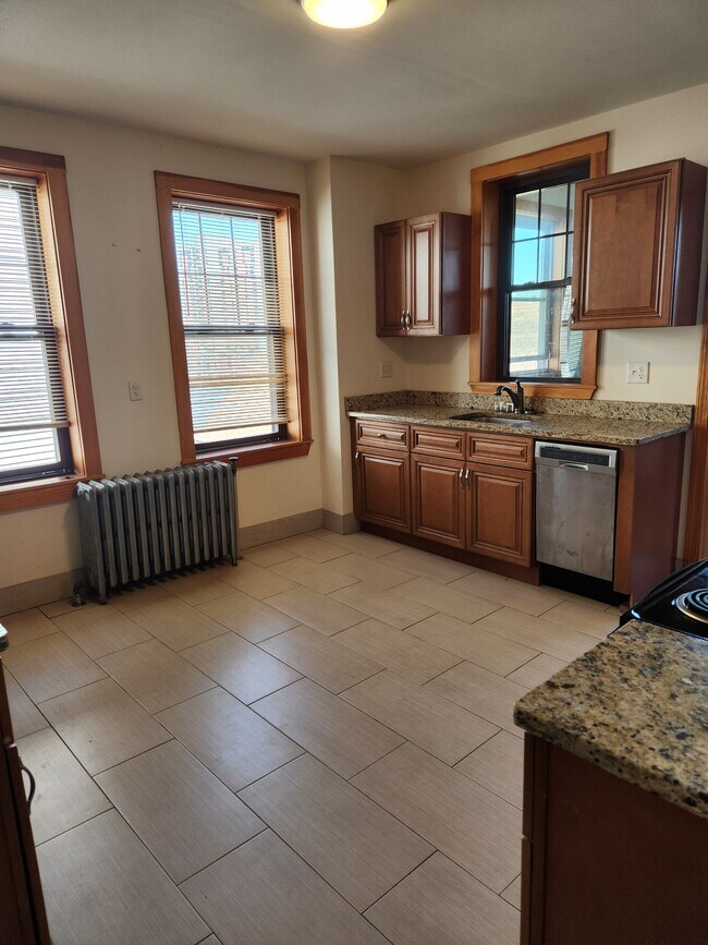 149 Hillside St unit 2, Boston, MA 02120 - photo 2