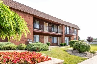 1028 Harrison Ave, Dyer, IN 46311