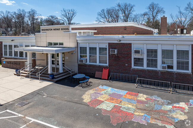 Washington Avenue School in Chatham has 299 students in grades PK, K-3.