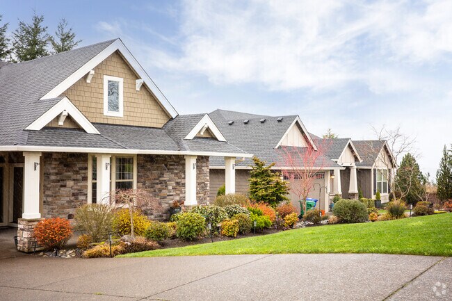 Larger 4 and 5 bedroom homes in the Sunnyside Damascus Neighborhood.