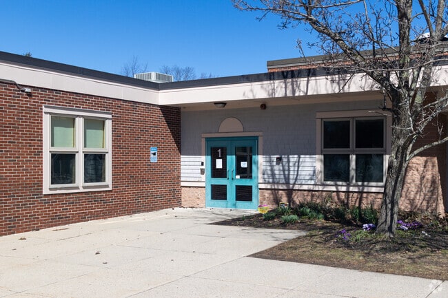 Blue Point Primary School serves students from grades K-2.