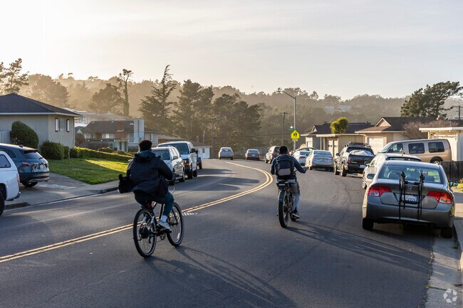 Monte Verde is full of hilly streets perfect for bicyclists.